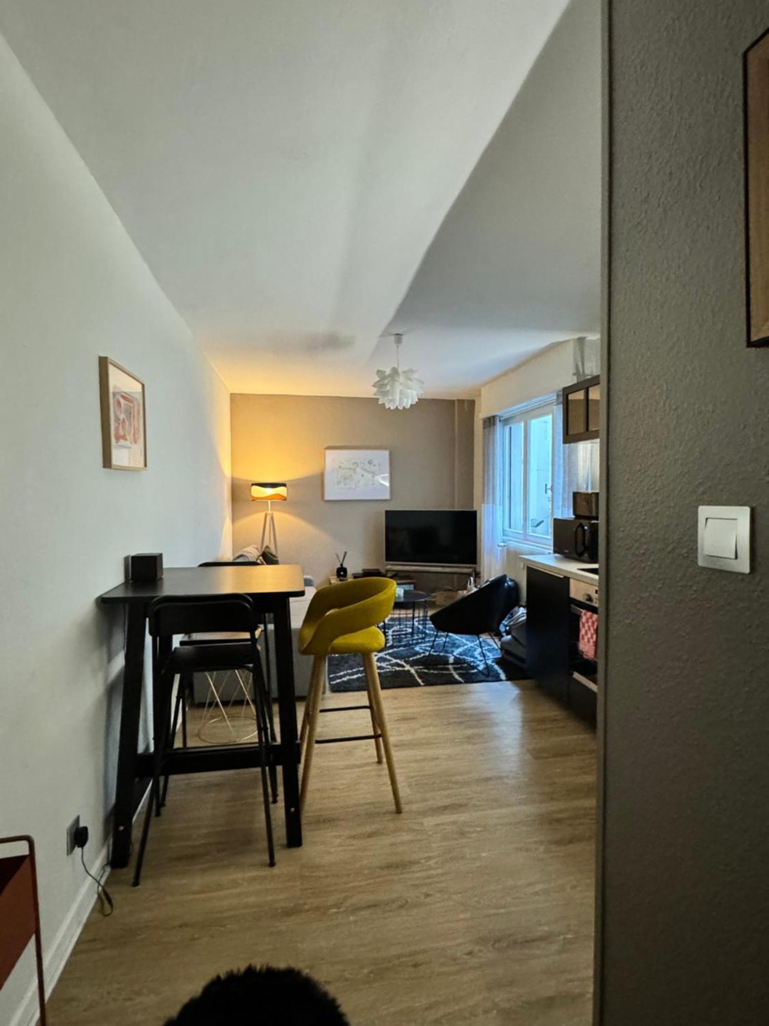 2 Pieces Cathedrale Proche Des Quais Strasbourg Apartment Luaran gambar